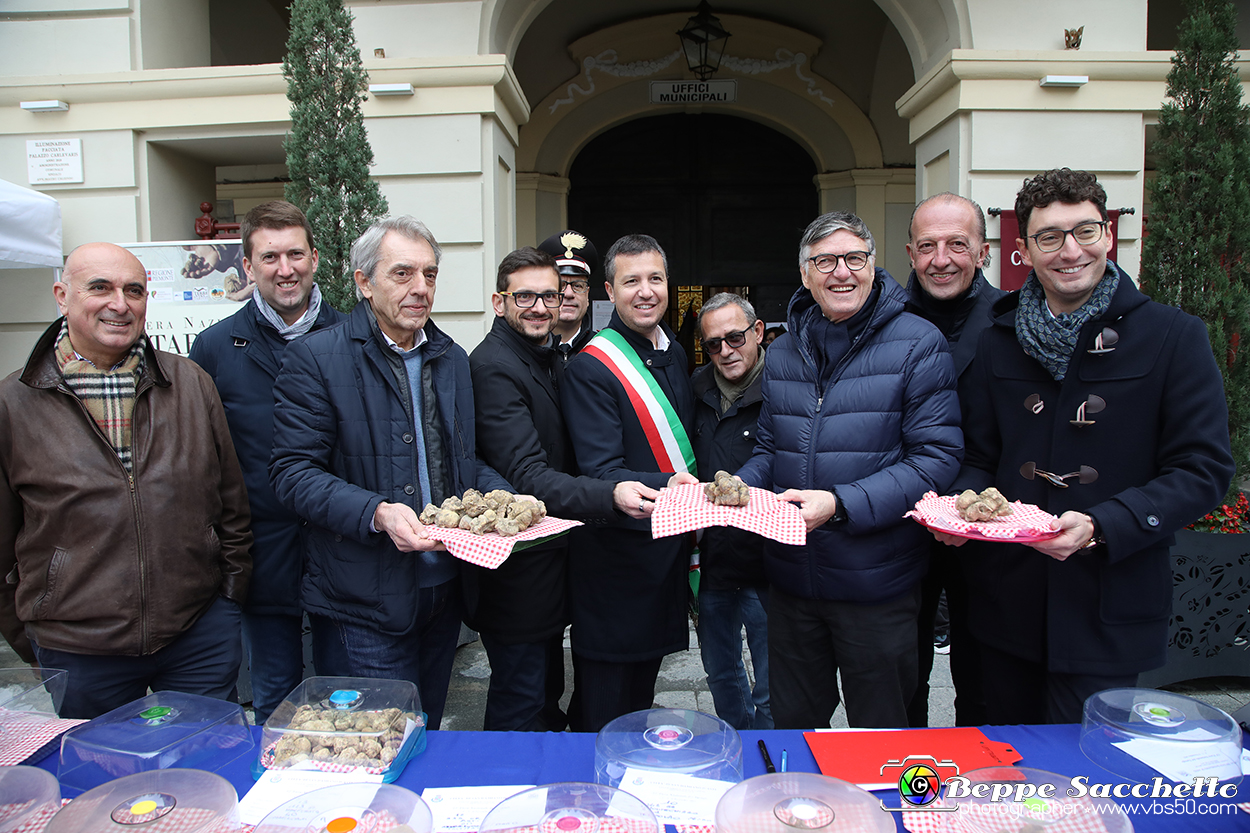 VBS_6908 - Fiera dei Santi - 12.ma Fiera Nazionale del Tartufo.jpg